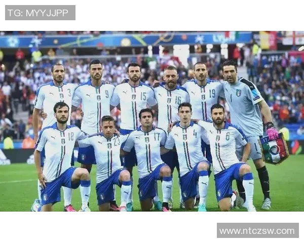 意大利欧洲杯足球队明星球员亮点解析与赛场表现分析 意大利欧洲杯足球队明星球员亮点解析与赛场表现分析