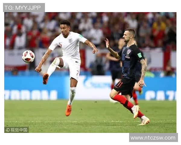 足球推射技术高手:那些以精准推射成名的球星们 足球推射技术高手:那些以精准推射成名的球星们