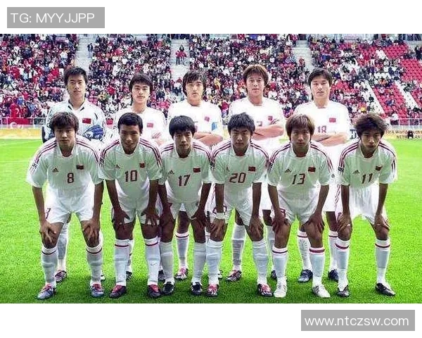 足球巨星与经典球衣背后的荣耀与时代记忆